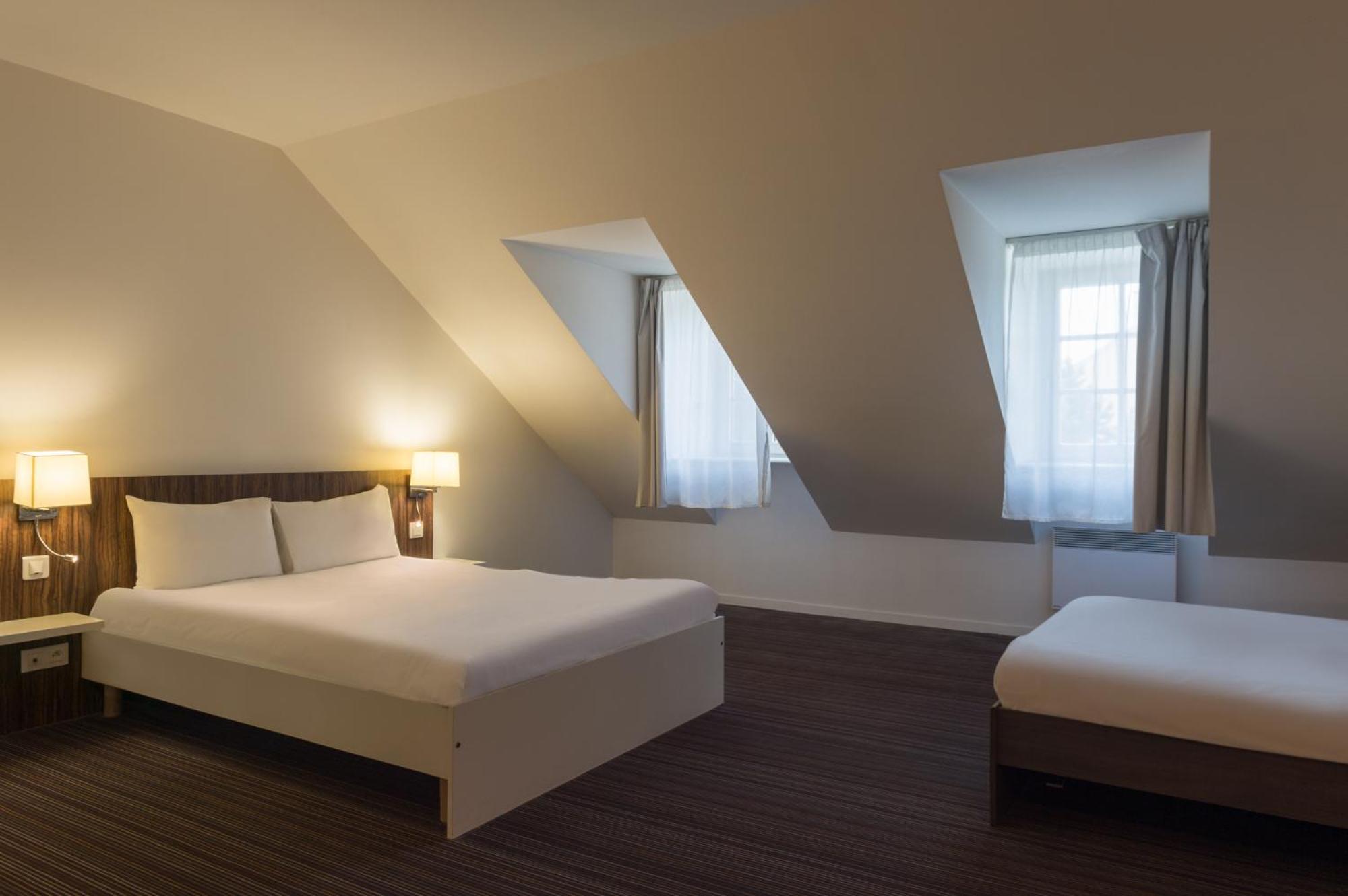 The Originals City, Hotel Le Coeur D'Or, Sedan Est Douzy Εξωτερικό φωτογραφία